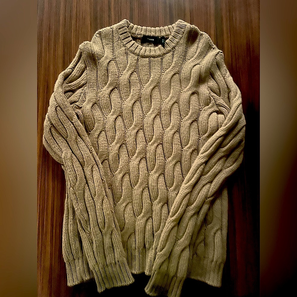 Theory long sleeve cable knit sweater